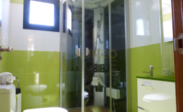 SPACIOUS AND BRIGHT HOUSE in Oromana 24