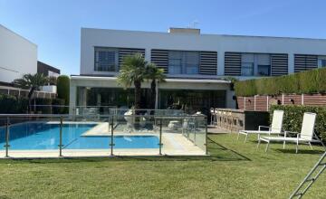 Magnificent House in FIRST LINE OF GOLF in the exclusive urbanization, "EL REAL CLUB DE GOLF SEVILLA" 67