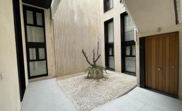 MAGNIFICENT BRAND NEW APARTMENT FOR RENT 28