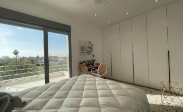 SPECTACULAR VILLA ON THE FIRST LINE OF THE GOLF COURSE 45