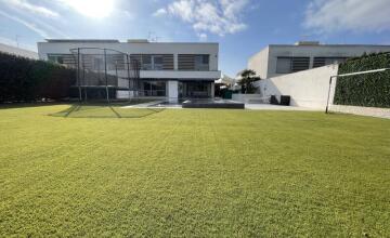 SPECTACULAR VILLA ON THE FIRST LINE OF THE GOLF COURSE 6