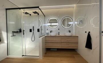 SPECTACULAR VILLA ON THE FIRST LINE OF THE GOLF COURSE 41