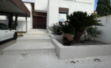 SPECTACULAR VILLA ON THE FIRST LINE OF THE GOLF COURSE 11