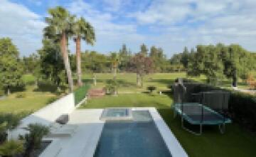 SPECTACULAR VILLA ON THE FIRST LINE OF THE GOLF COURSE 43