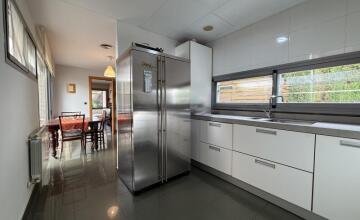 SPECTACULAR VIEWS on the first line of the golf course 27