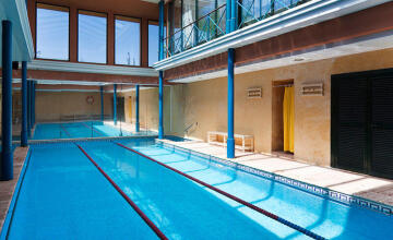 SPECTACULAR VIEWS on the first line of the golf course 48