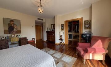 SPECTACULAR VIEWS on the first line of the golf course 35