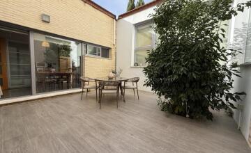 SPECTACULAR VIEWS on the first line of the golf course 30