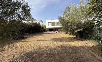 SPECTACULAR VIEWS on the first line of the golf course 11