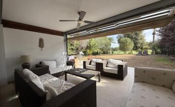 SPECTACULAR VIEWS on the first line of the golf course 5