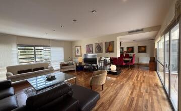 SPECTACULAR VIEWS on the first line of the golf course 15