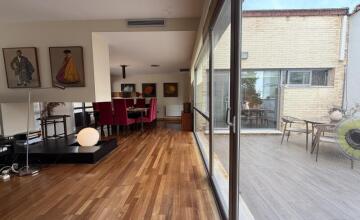 SPECTACULAR VIEWS on the first line of the golf course 16