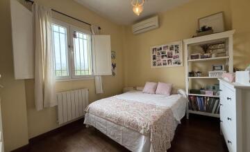 Chalet independiente en Urbanización "EL ZAUDÍN" 17