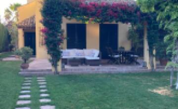 Chalet independiente en Urbanización "EL ZAUDÍN" 1