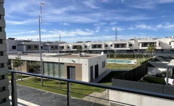 ¡EL ADOSADO DE TUS SUEÑOS EN ENTRENÚCLEOS PRACTICAMENTE A ESTRENAR! 17