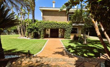 MAGNIFICO CHALET INDEPENDIENTE EN TORREQUINTO 2