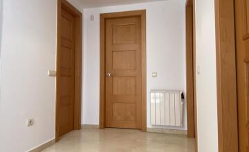 Chalet pareado en la fabulosa urbanización Residencial Sevilla Golf 13