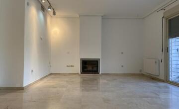 Chalet pareado en la fabulosa urbanización Residencial Sevilla Golf 4