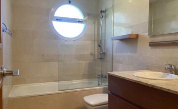 Chalet pareado en la fabulosa urbanización Residencial Sevilla Golf 22