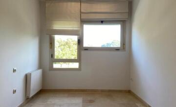 Chalet pareado en la fabulosa Urbanización Residencial Sevilla Golf 12