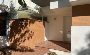 Chalet pareado en la fabulosa Urbanización Residencial Sevilla Golf 1