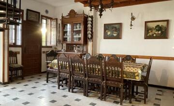 Espectacular Chalet Rústico Independiente en Amplia Parcela 12