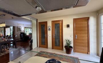 Chalet independiente en Urbanización Villares Altos Sevilla 30