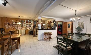 Chalet independiente en Urbanización Villares Altos Sevilla 44