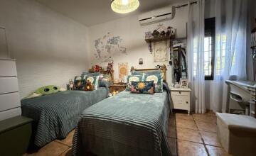 Chalet independiente en Urbanización Los Cerros de Montequinto 33