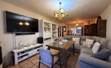 Chalet independiente en Urbanización Los Cerros de Montequinto 16