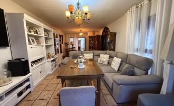 Chalet independiente en Urbanización Los Cerros de Montequinto 15