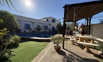 Chalet independiente en Urbanización Los Cerros de Montequinto 7