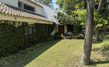 EXCLUSIVO CHALET INDEPENDIENTE CON VISTAS EN URBANIZACIÓN PRIVADA. 8