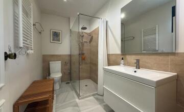 EXCLUSIVO CHALET INDEPENDIENTE CON VISTAS EN URBANIZACIÓN PRIVADA. 44