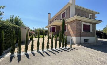 Elegancia, privacidad y bienestar en una de las urbanizaciones más exclusivas de Valladolid. 3