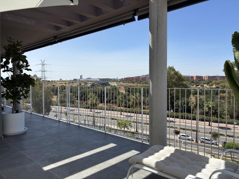 Exclusivo Ático de obra nueva con vistas abiertas al Parque Natural Dehesa Doña María.