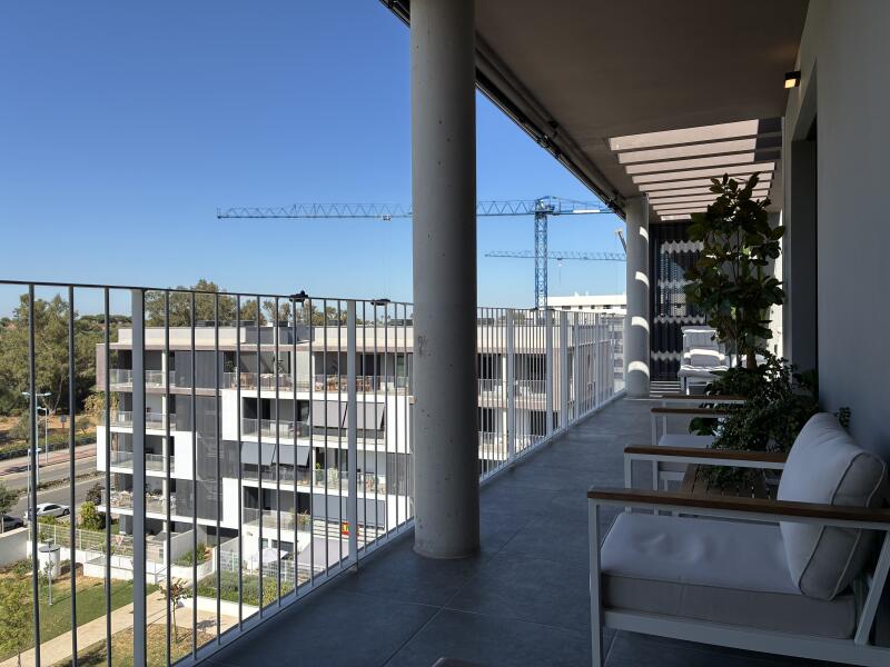 Exclusivo Ático de obra nueva con vistas abiertas al Parque Natural Dehesa Doña María.
