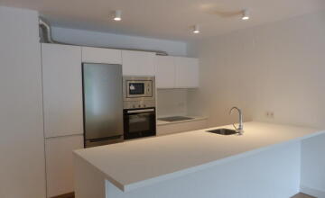 "Unique opportunity to live in the heart of Seville with an excelent quality of life" 1