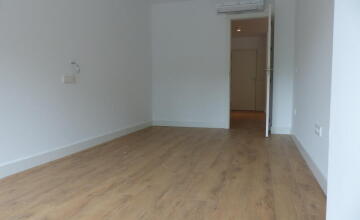 "Unique opportunity to live in the heart of Seville with an excelent quality of life" 13