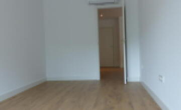 "Unique opportunity to live in the heart of Seville with an excelent quality of life" 14