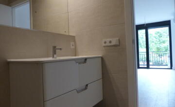 "Unique opportunity to live in the heart of Seville with an excelent quality of life" 22