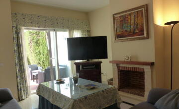 SPACIOUS AND BRIGHT HOUSE in Condequinto 24